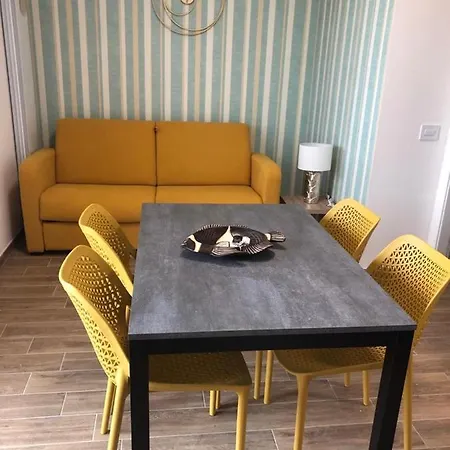 Gardenbeach Aparthotel